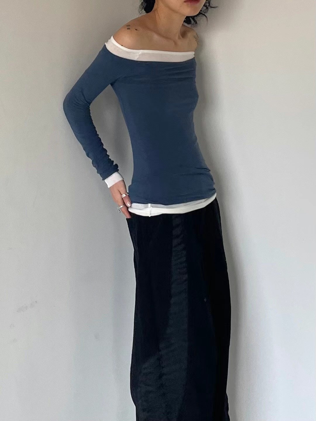 LS09 -Boatneck Long Sleeves Top