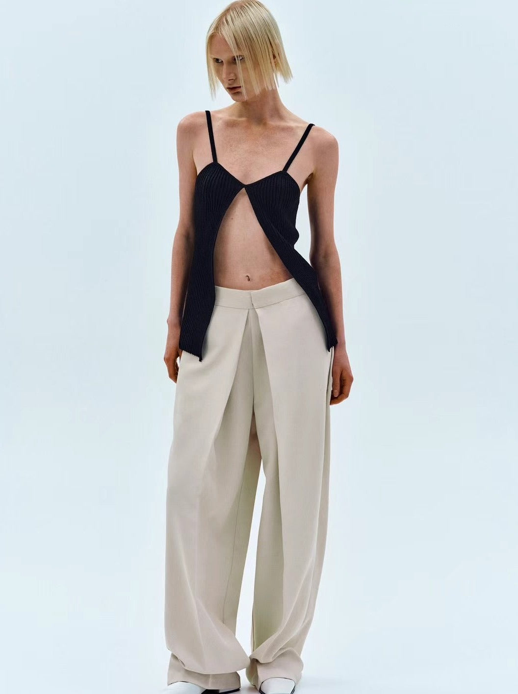 P10 - Fall V Straight Pants