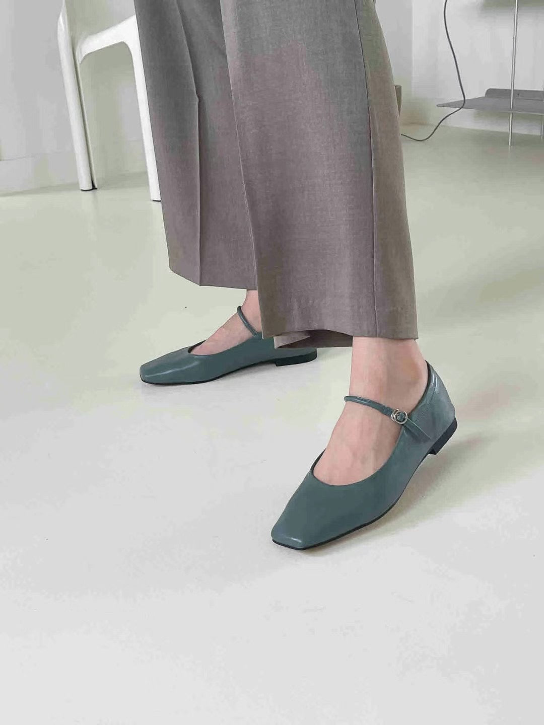 FT03 - Timeless Mary Jane Flats