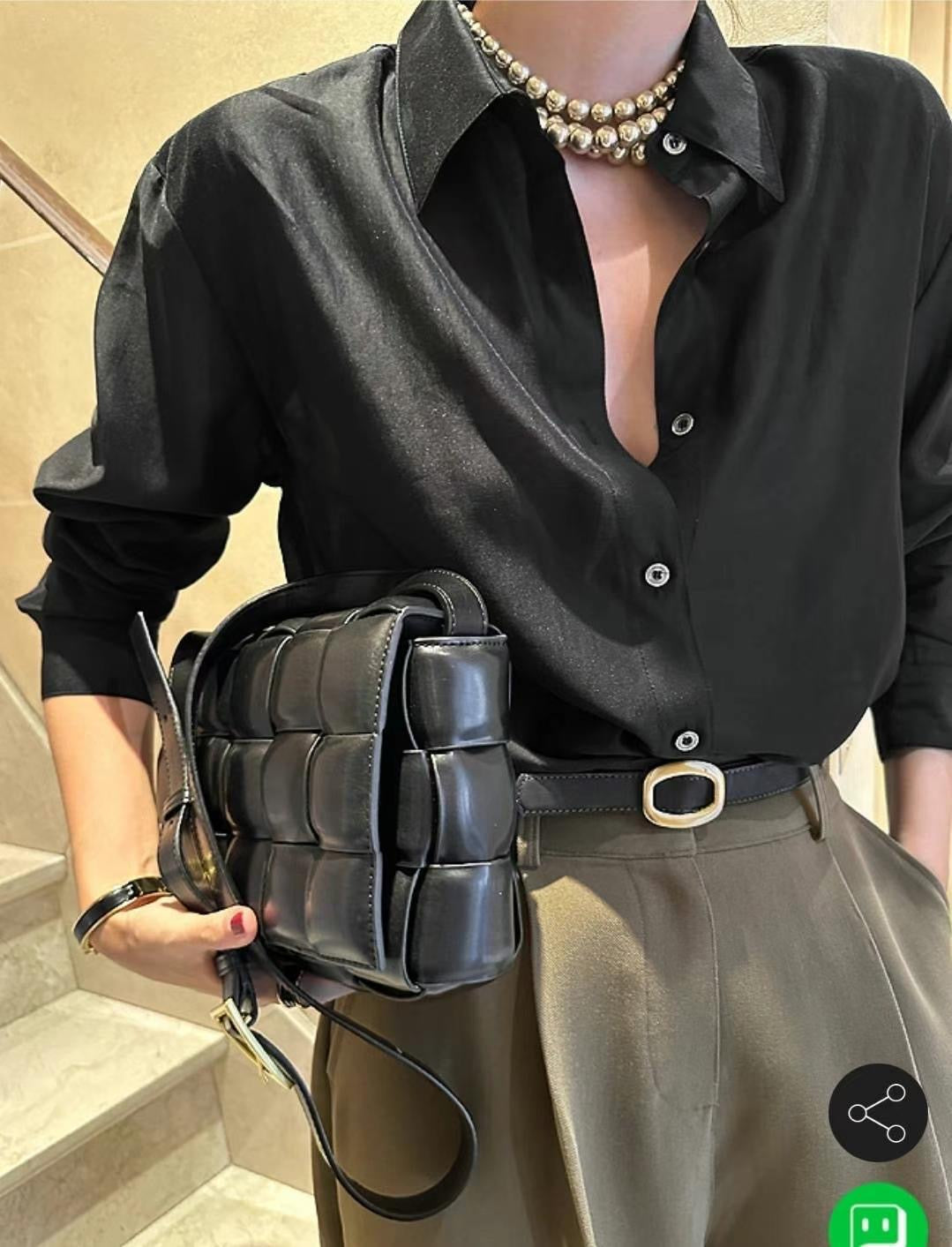 B02- Buckle Leather Belt