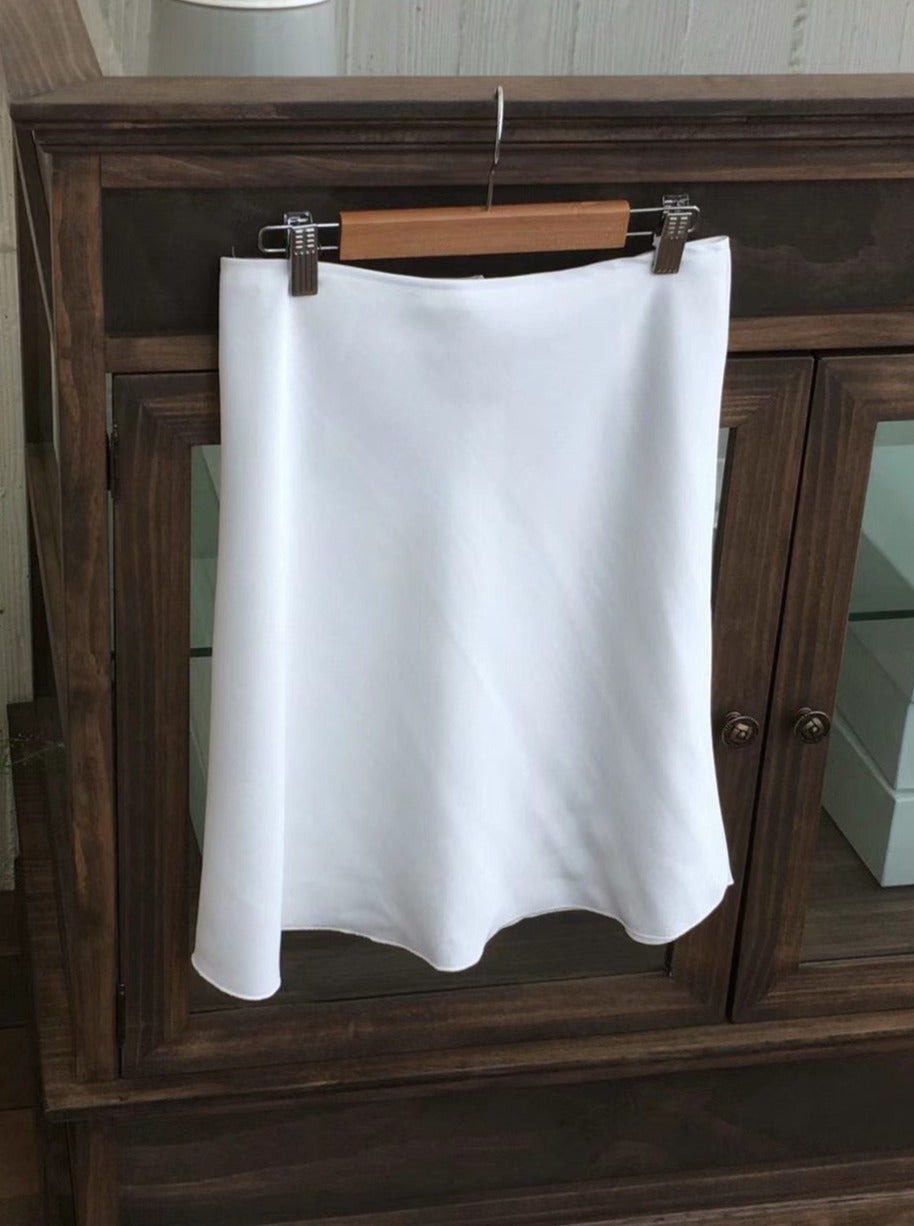 SS09 - Gwyneth Satin Skirt