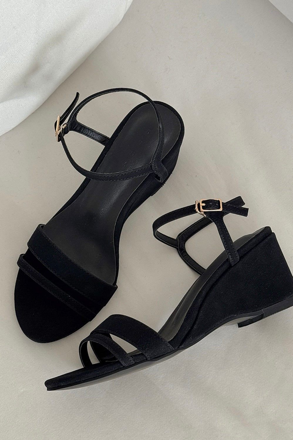 250464 Jasmin French Heels