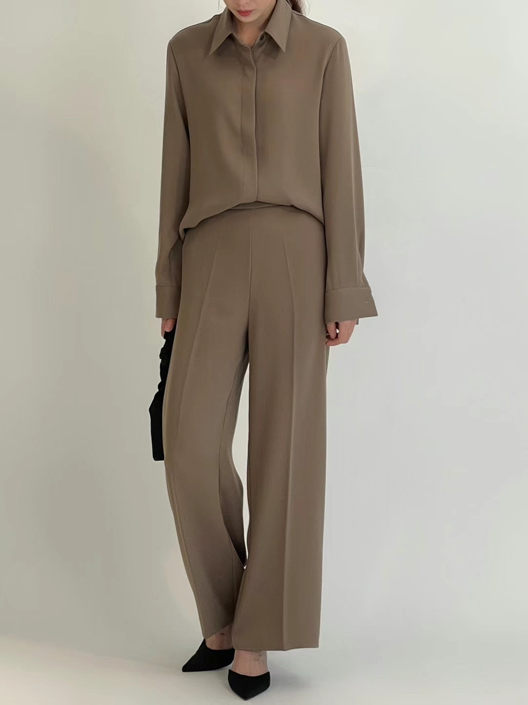 P11 - Cozy Straight Leg Pants