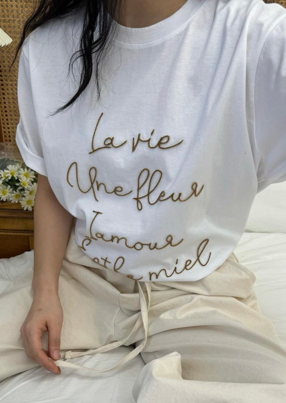 Reorder T01 La Vie Tee