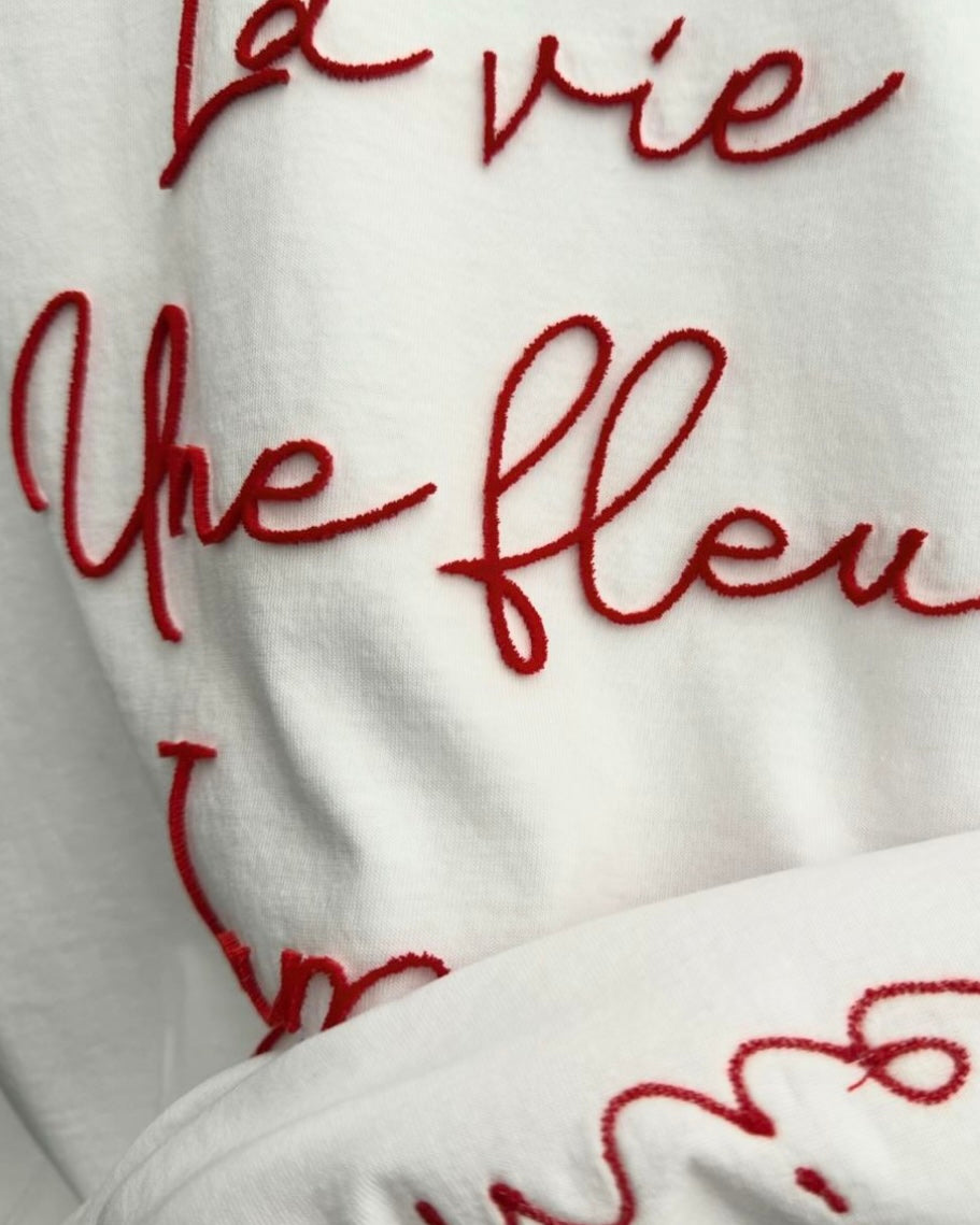 Reorder T01 La Vie Tee