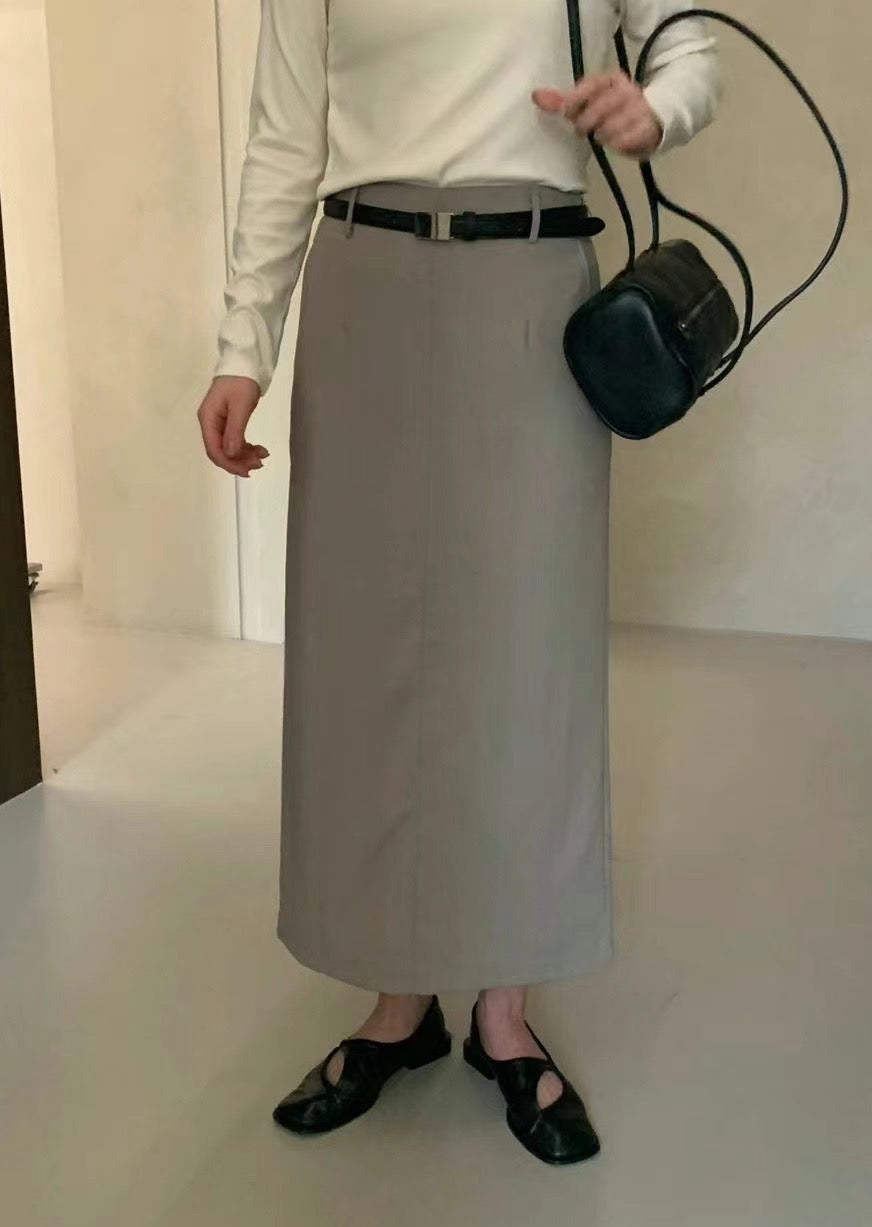 SK01 - Back Slit Skirt