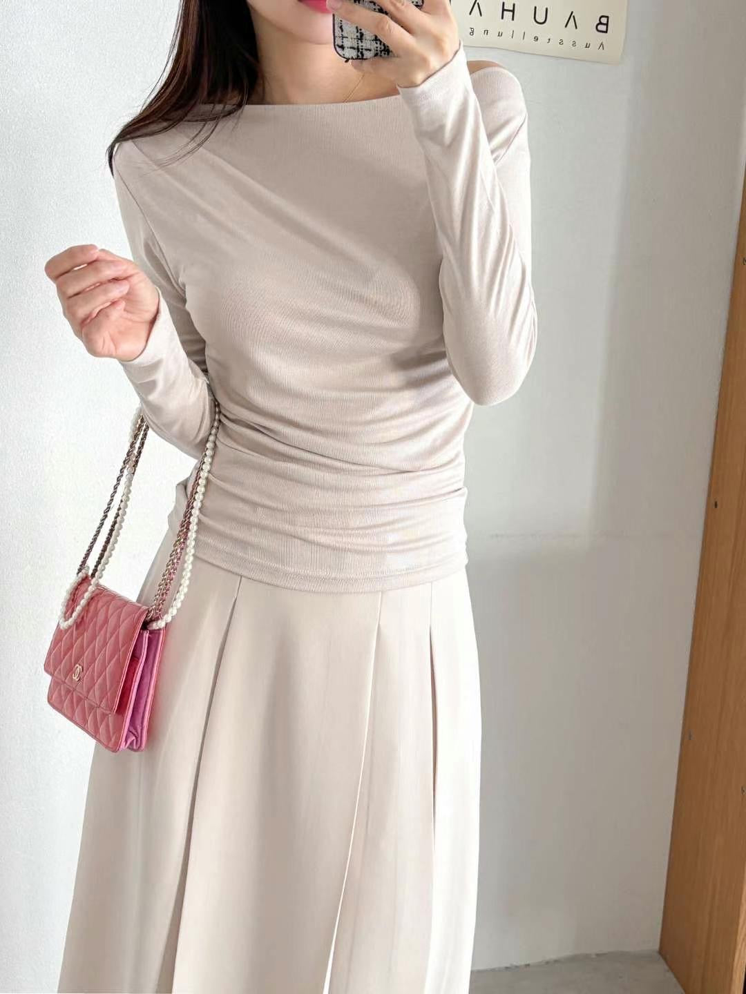 LS01 - Quinn Ruched Top