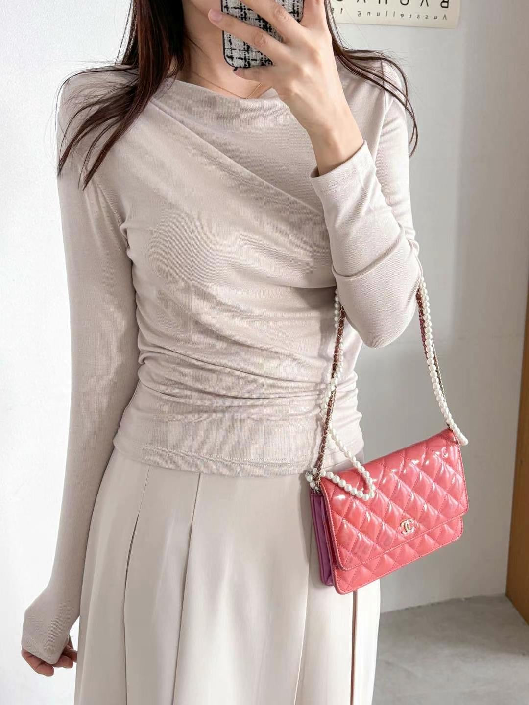 LS01 - Quinn Ruched Top