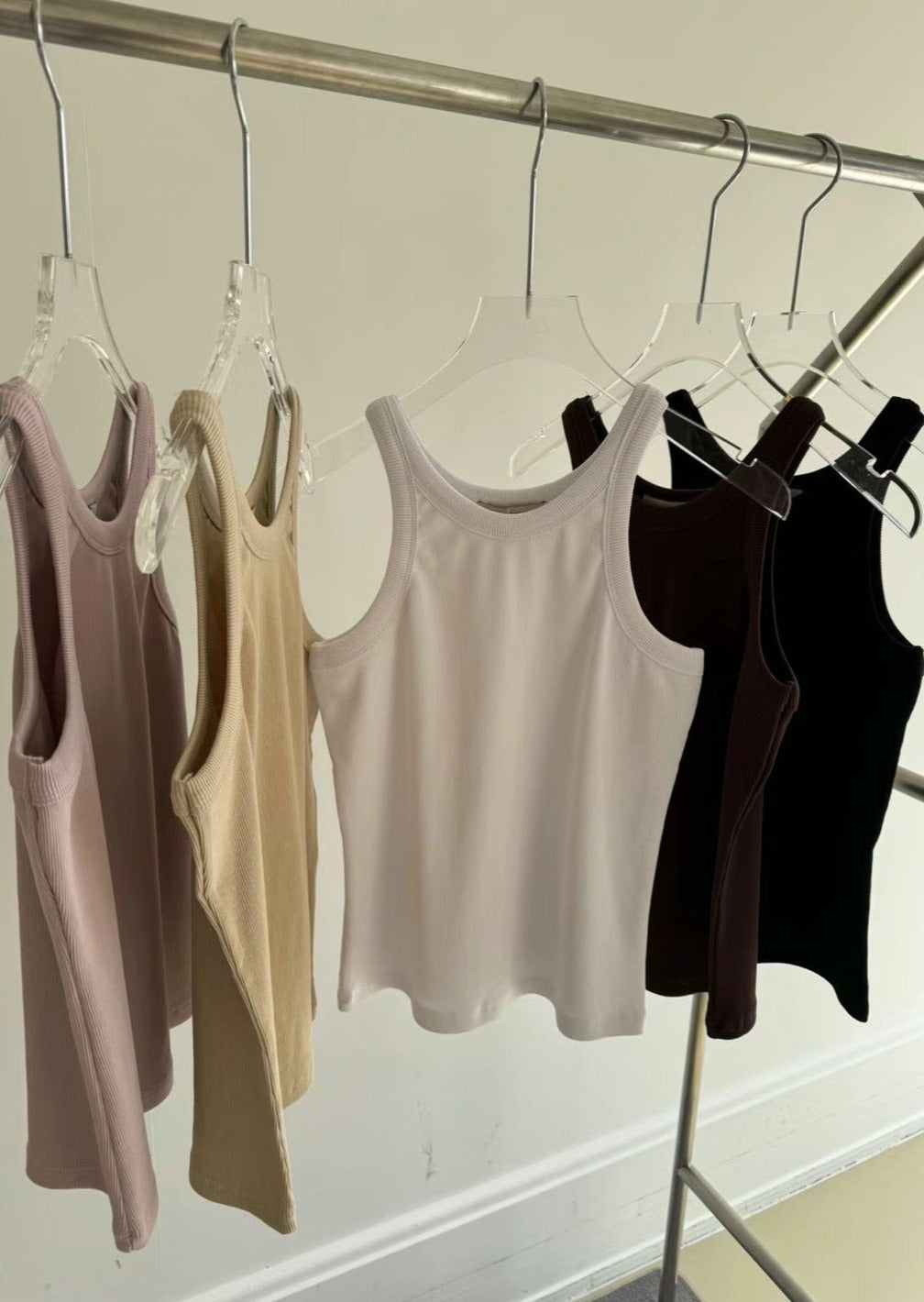 V01 - Summer Tank Top