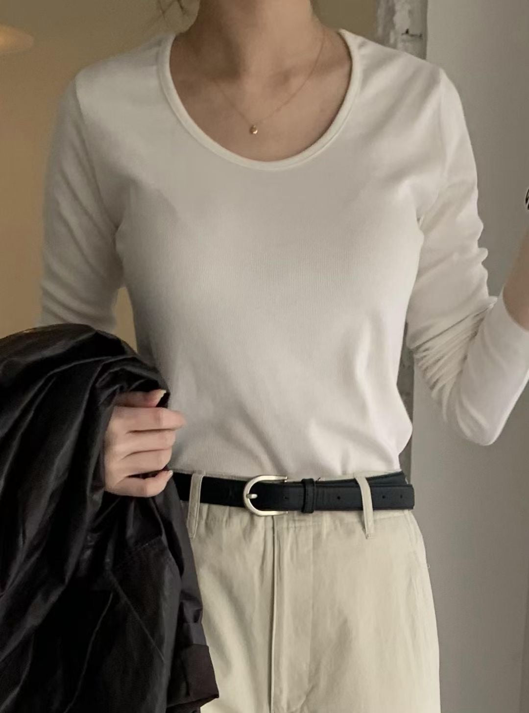 LS15 - Round Neck Top