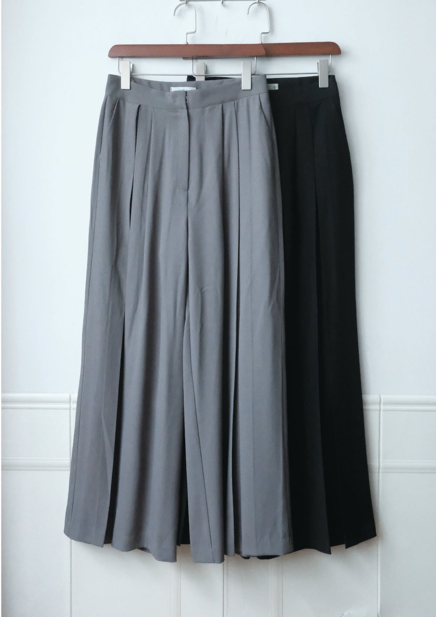 250212 Micheline Flare Slacks