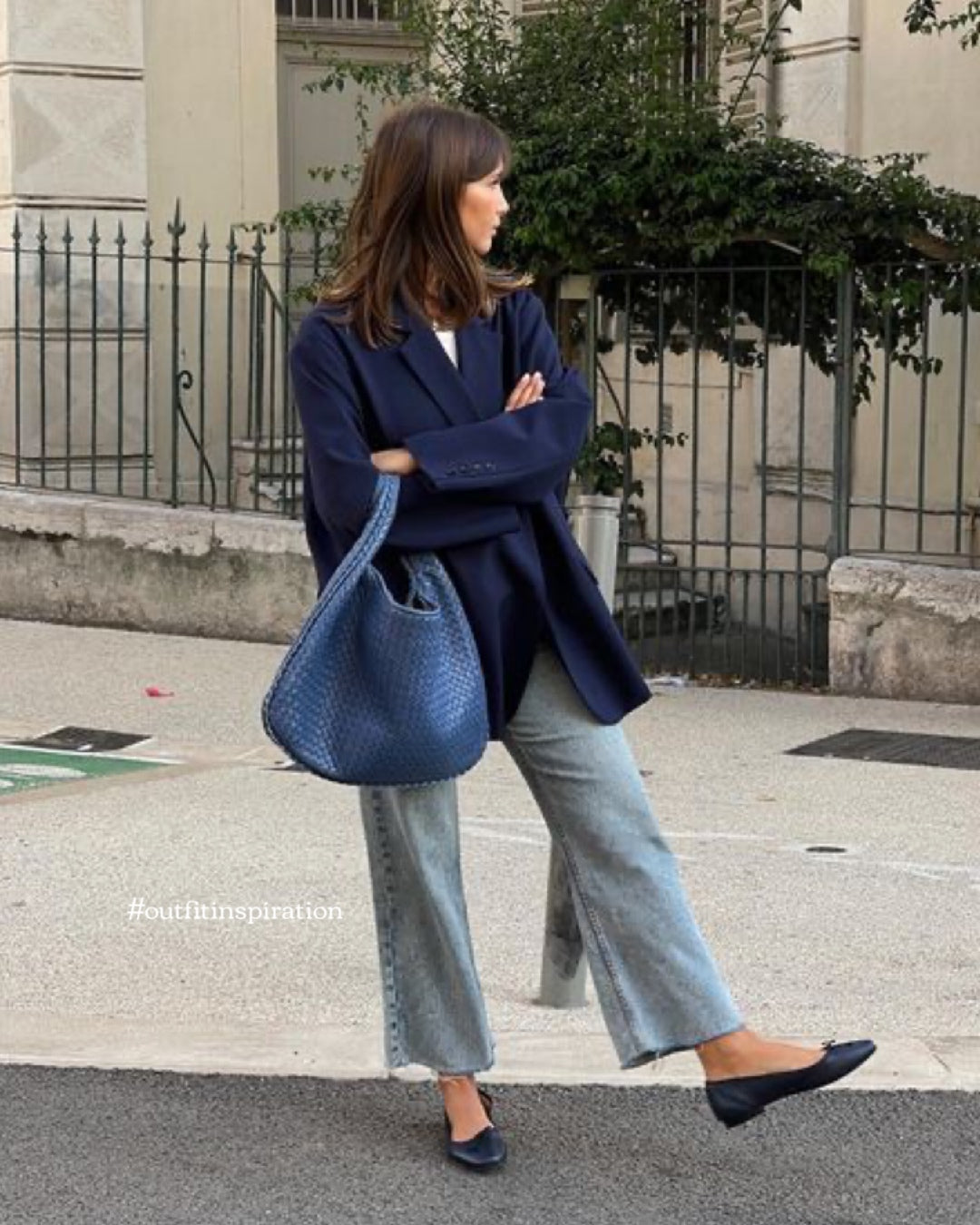J09 - Sally Straight Crop Jeans