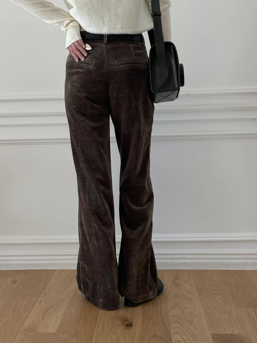 P08 - Albert Velvet Pants
