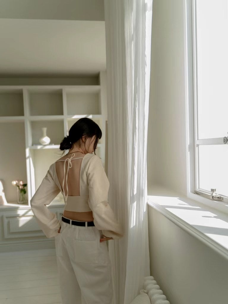 LS06 - Meghan Puff Top