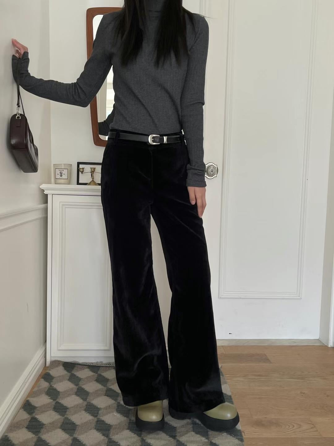 P08 - Albert Velvet Pants