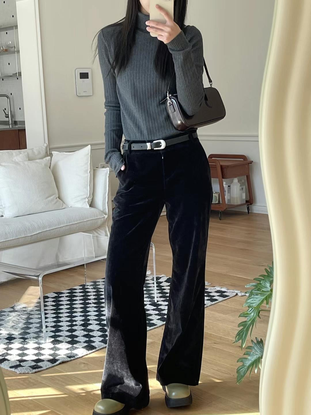 P08 - Albert Velvet Pants