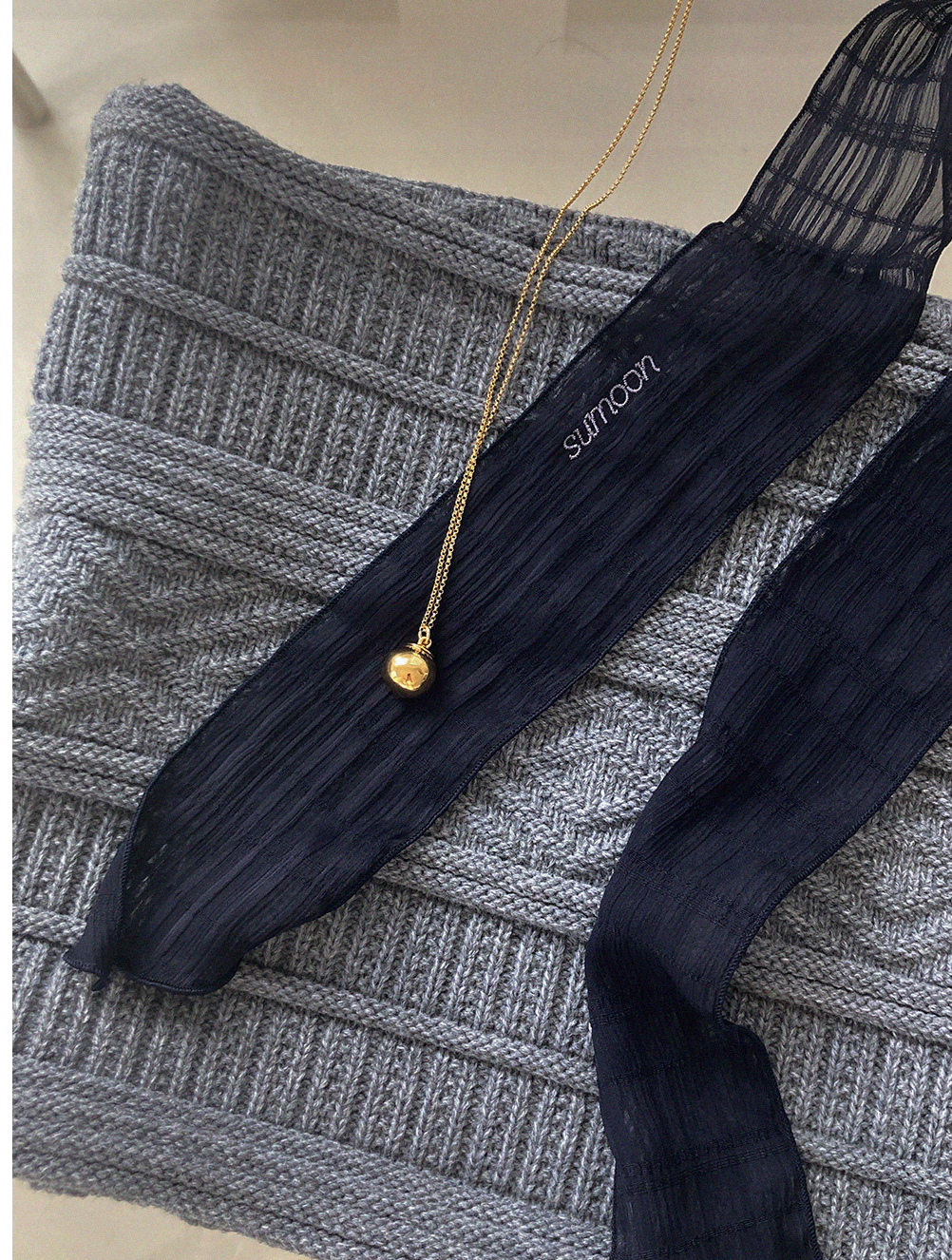 SF01 SUMOONDAY - Love Scarf 002