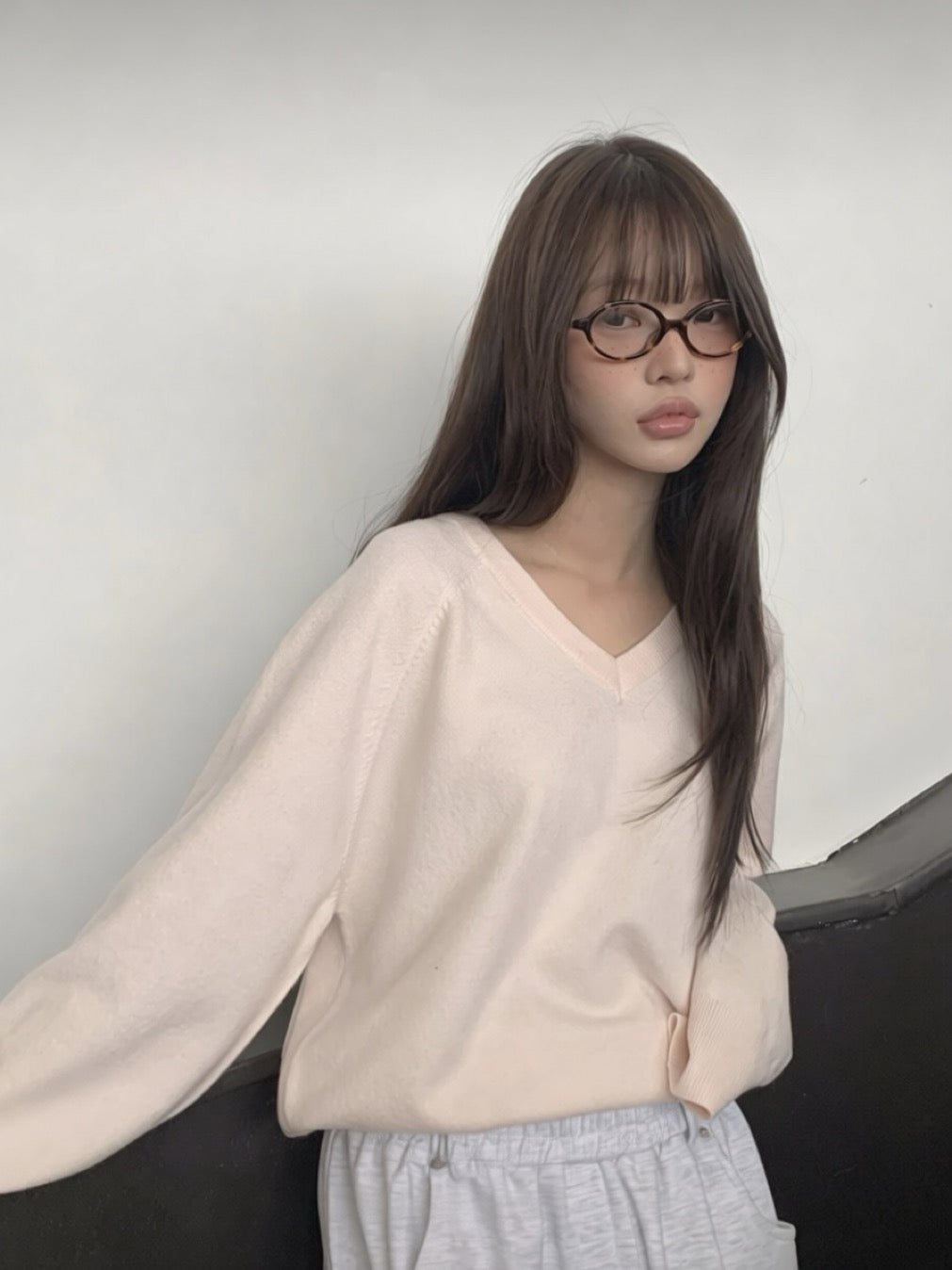 20260126 Atelier Soft V Neck Sweater