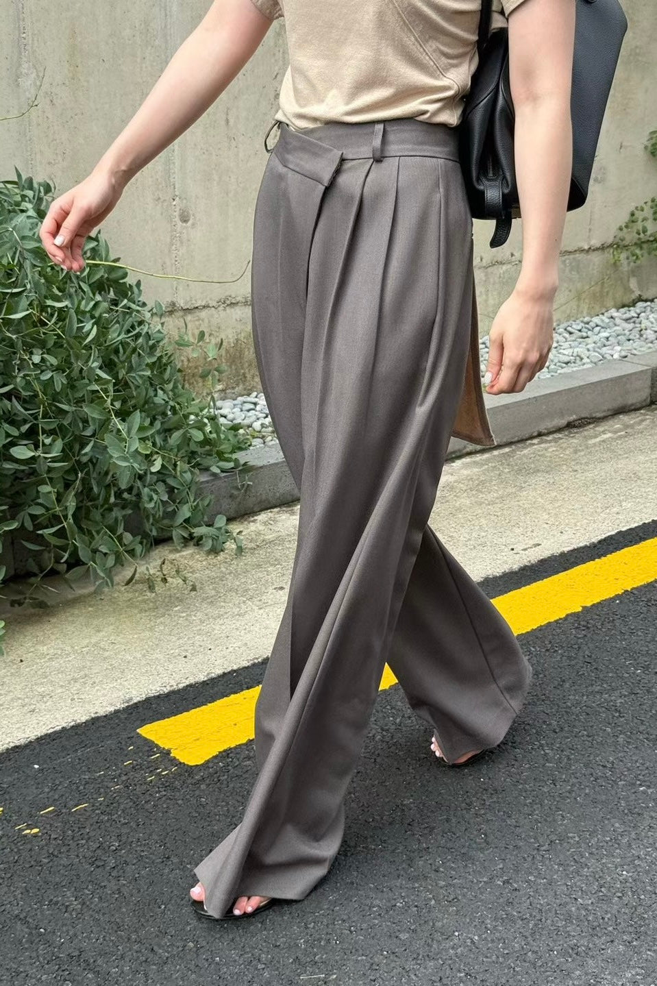 251147 * Showroom有貨版