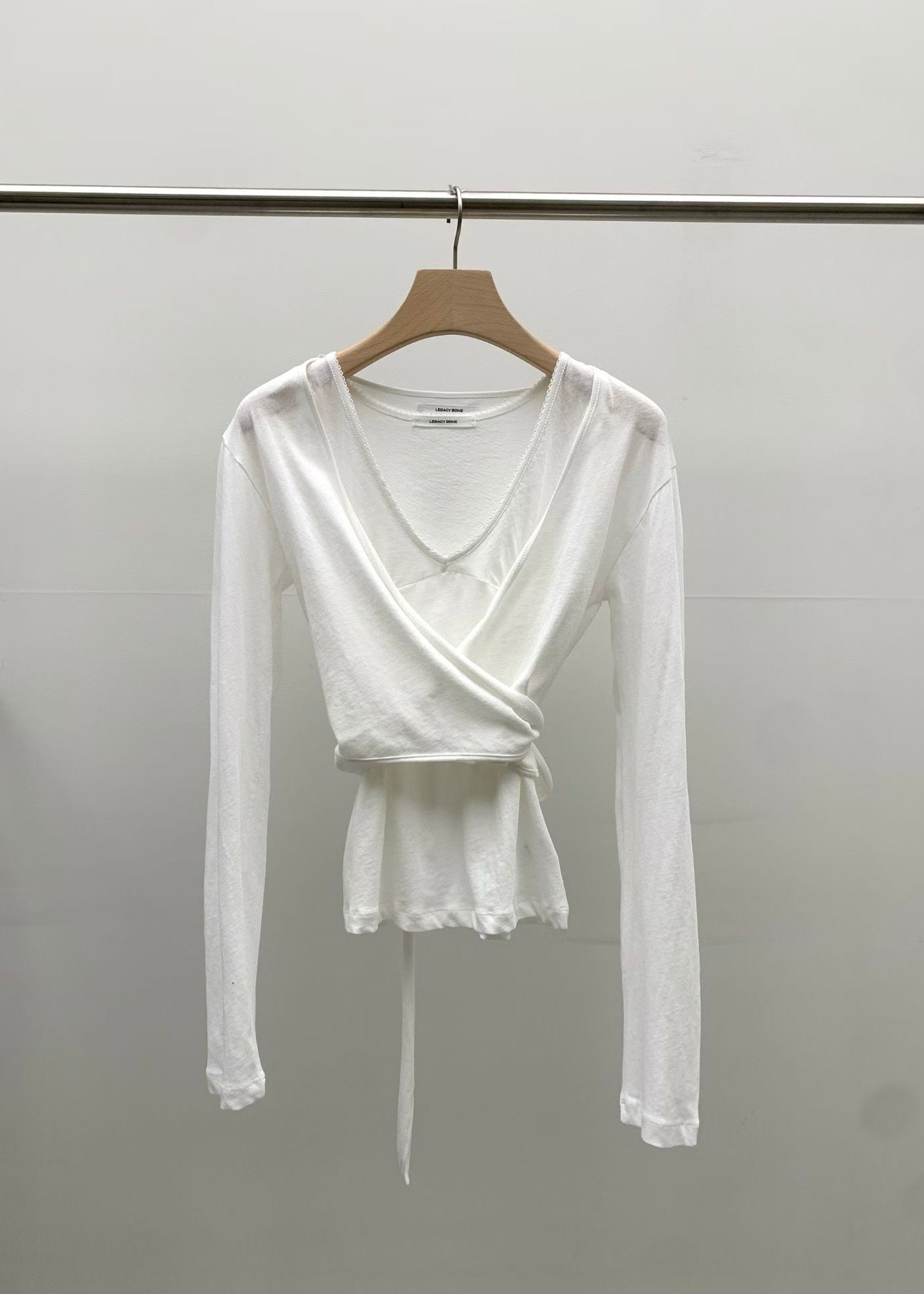 20260548