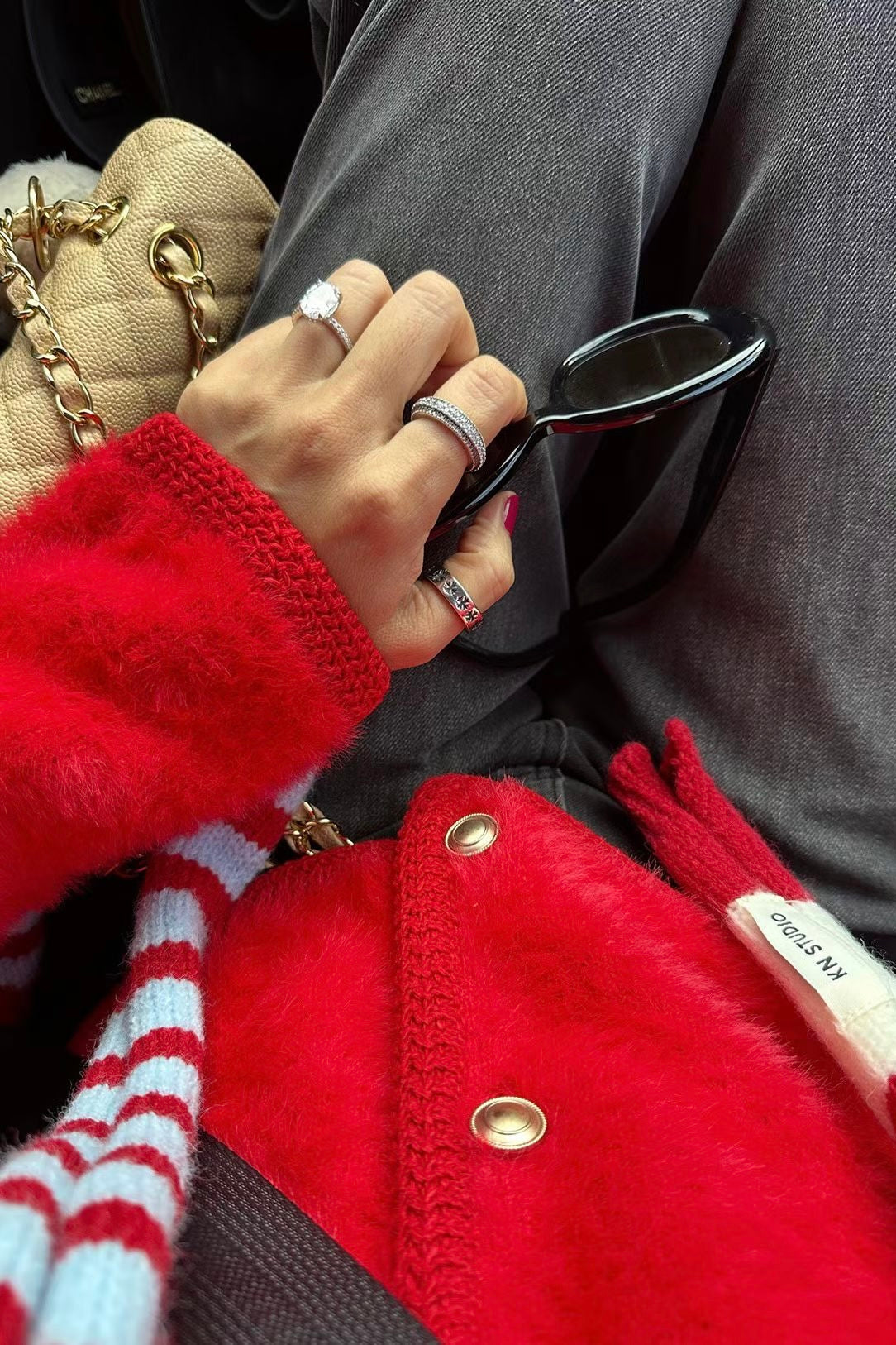 251141 * Showroom有貨版