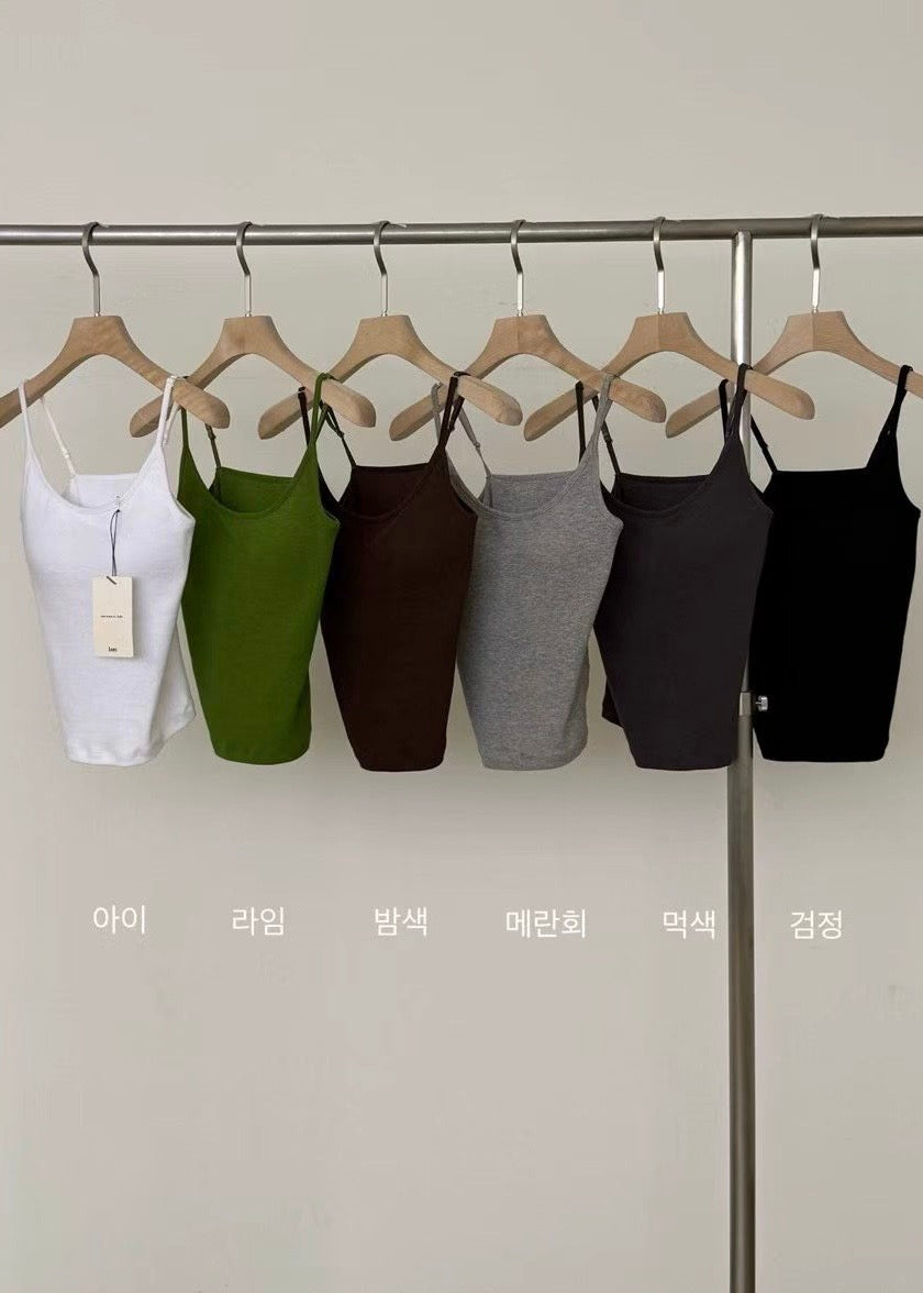 20260518 Weekend Tank Top with Pad