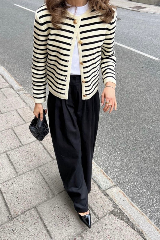 251141  (more outfit inspiration coming soon!)