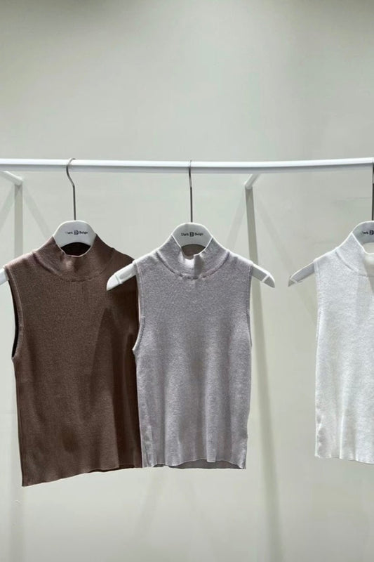 0908 Sleeveless Turtleneck (PT1.SHOWROOM 有DISPLAY)