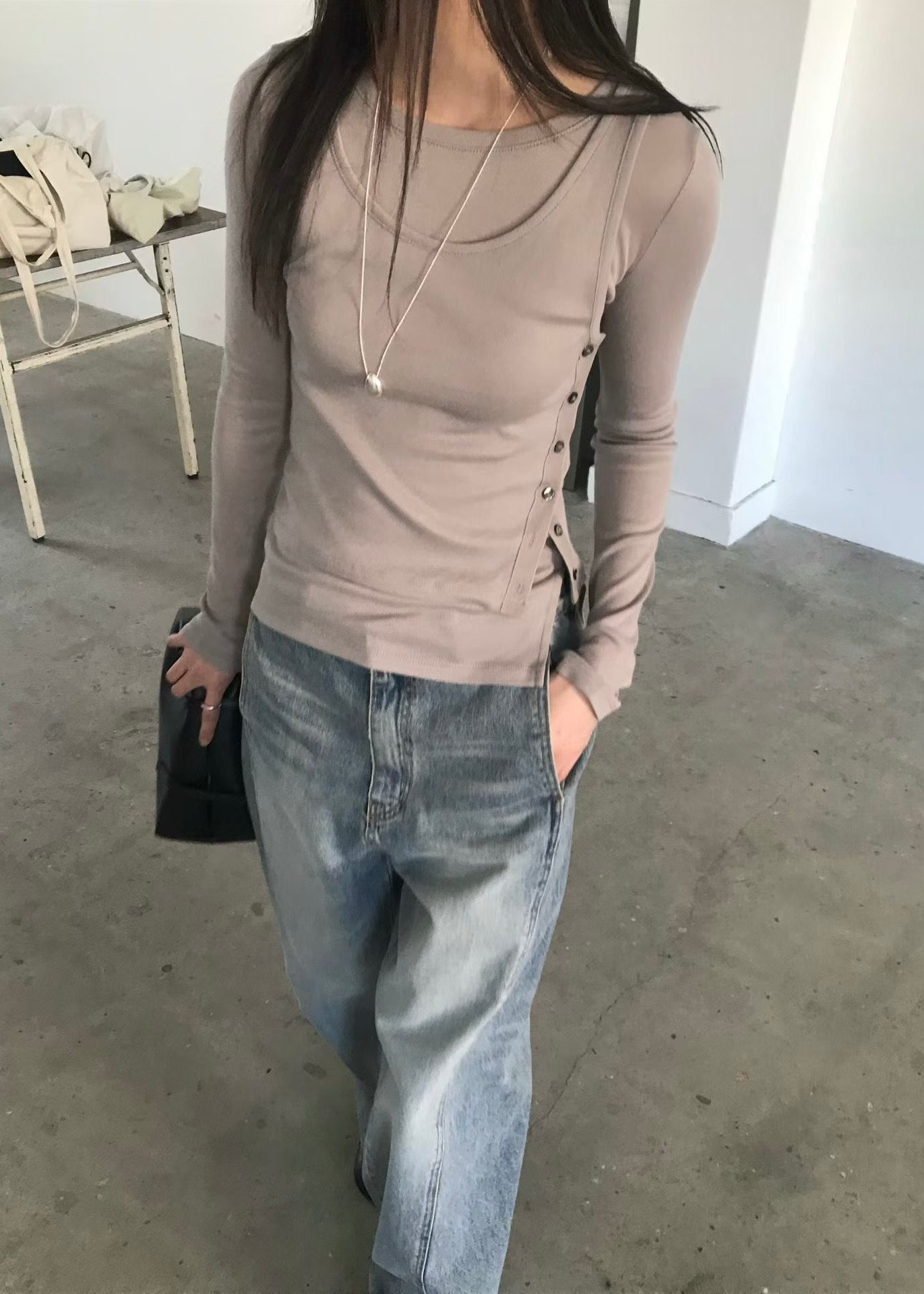 20260550 Button Side See Through Set