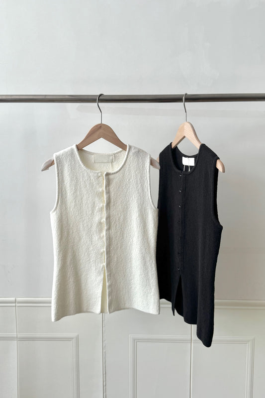 250614 Collarless Knit Vest