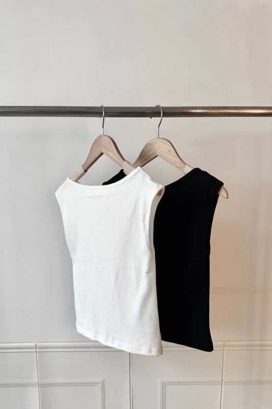 250716 90s Kate Moss Tank Top
