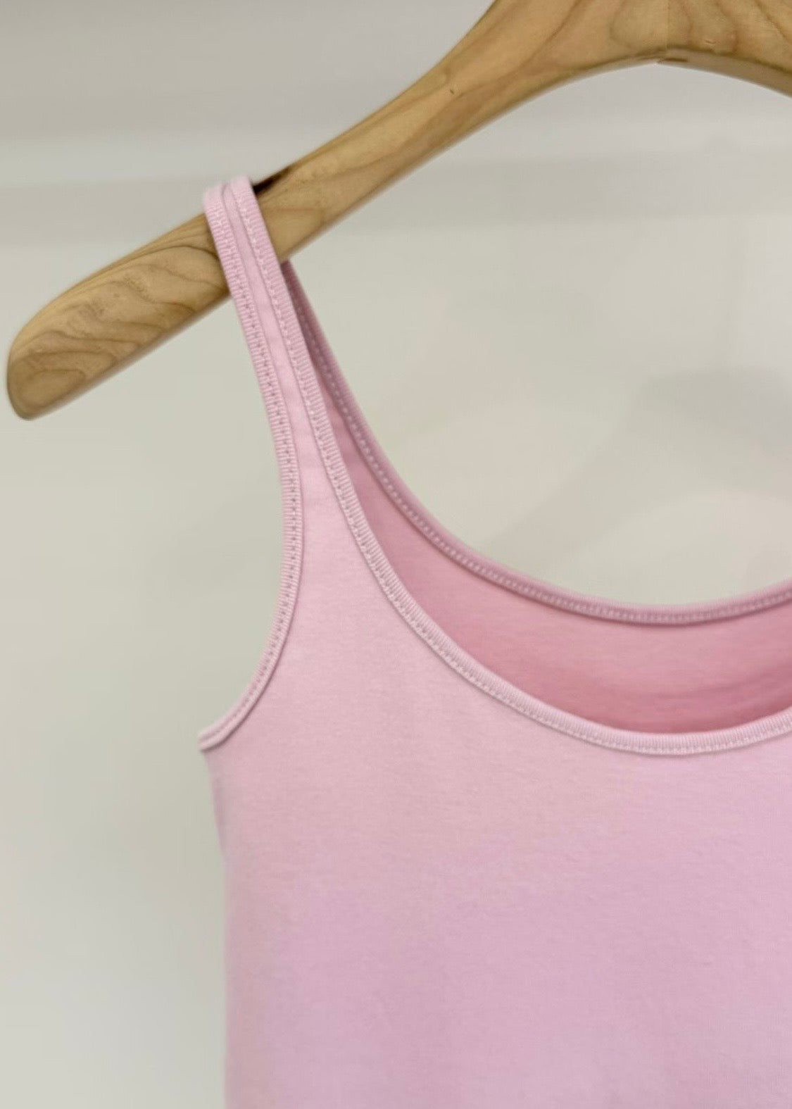 20260501 Berrybird Tank Top