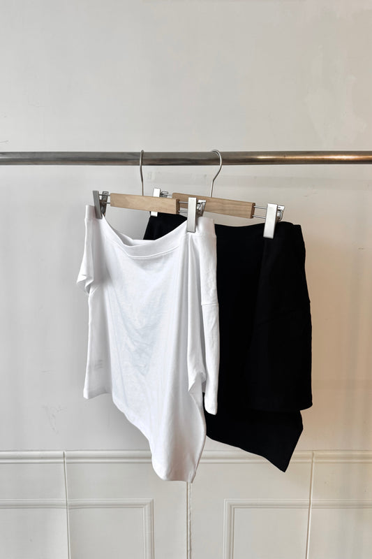 240718 Asymmetrical off shoulder Tee