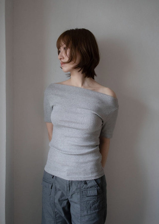 0675 Sumoonday - Julia T-Shirt