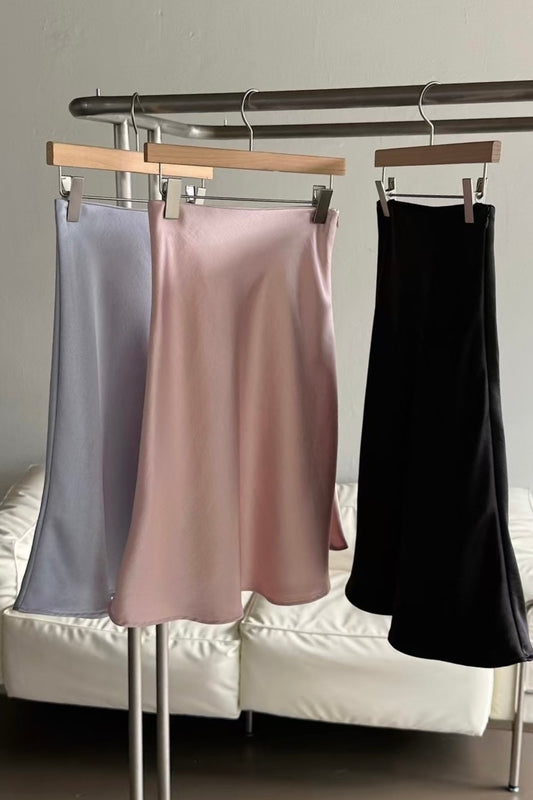 250703 Ambra Satin Skirt (Medium Length)
