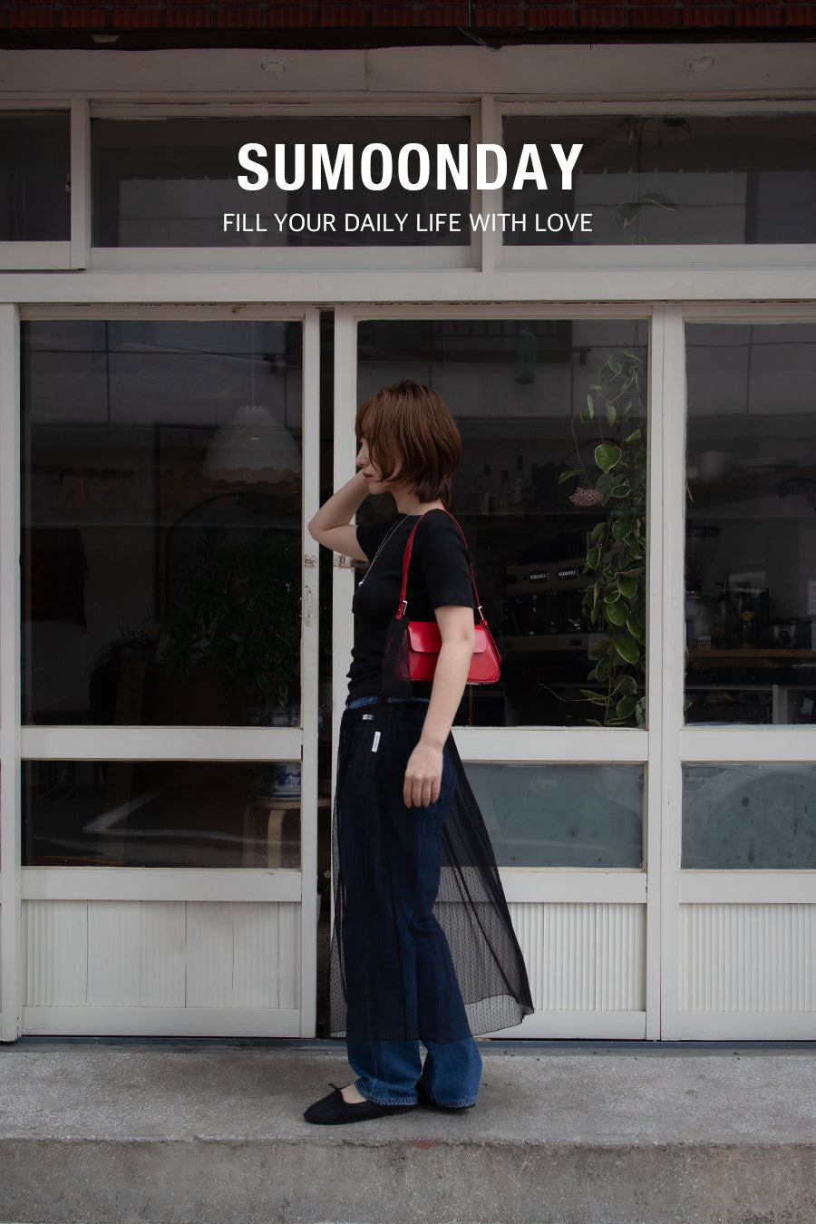 0675 Sumoonday - Julia T-Shirt