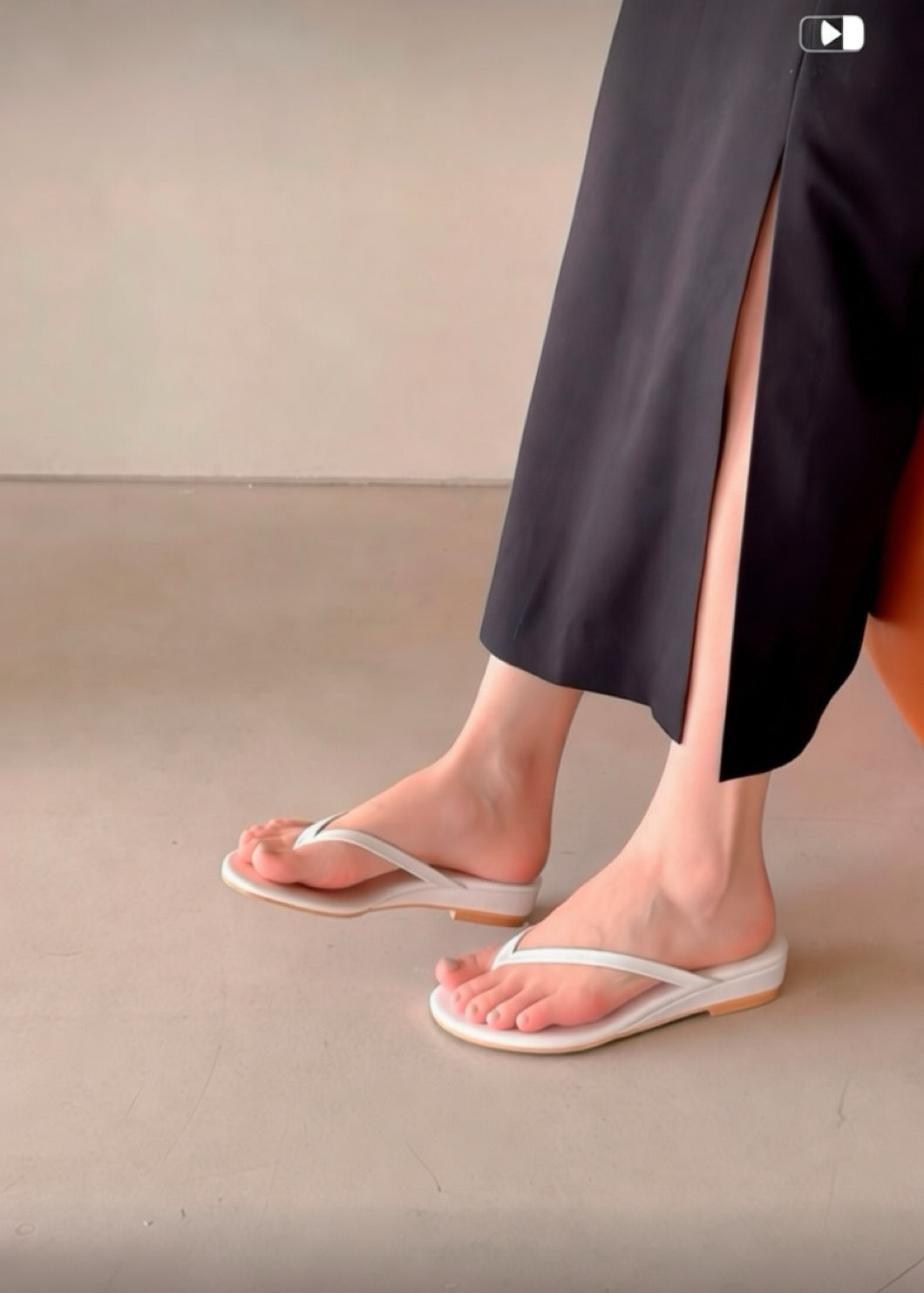 20260545 Classic Summer Flip Flop