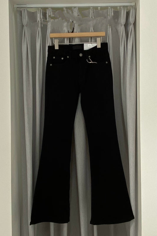 250951 Charles slim velvet bootcut jeans