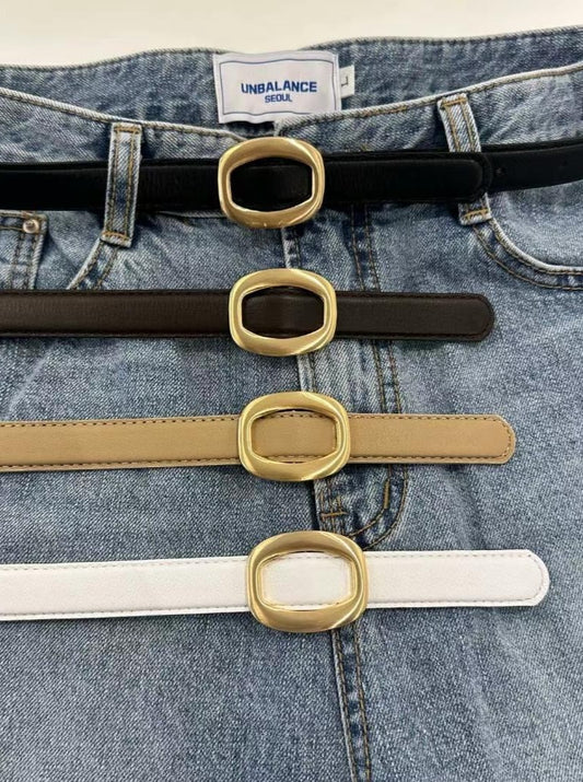 B02- Buckle Leather Belt