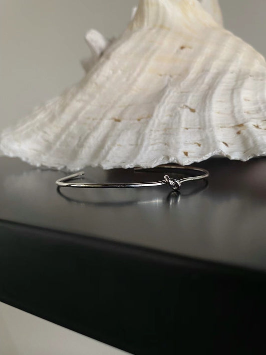 A05 - Twisted Bracelet (All Silver)