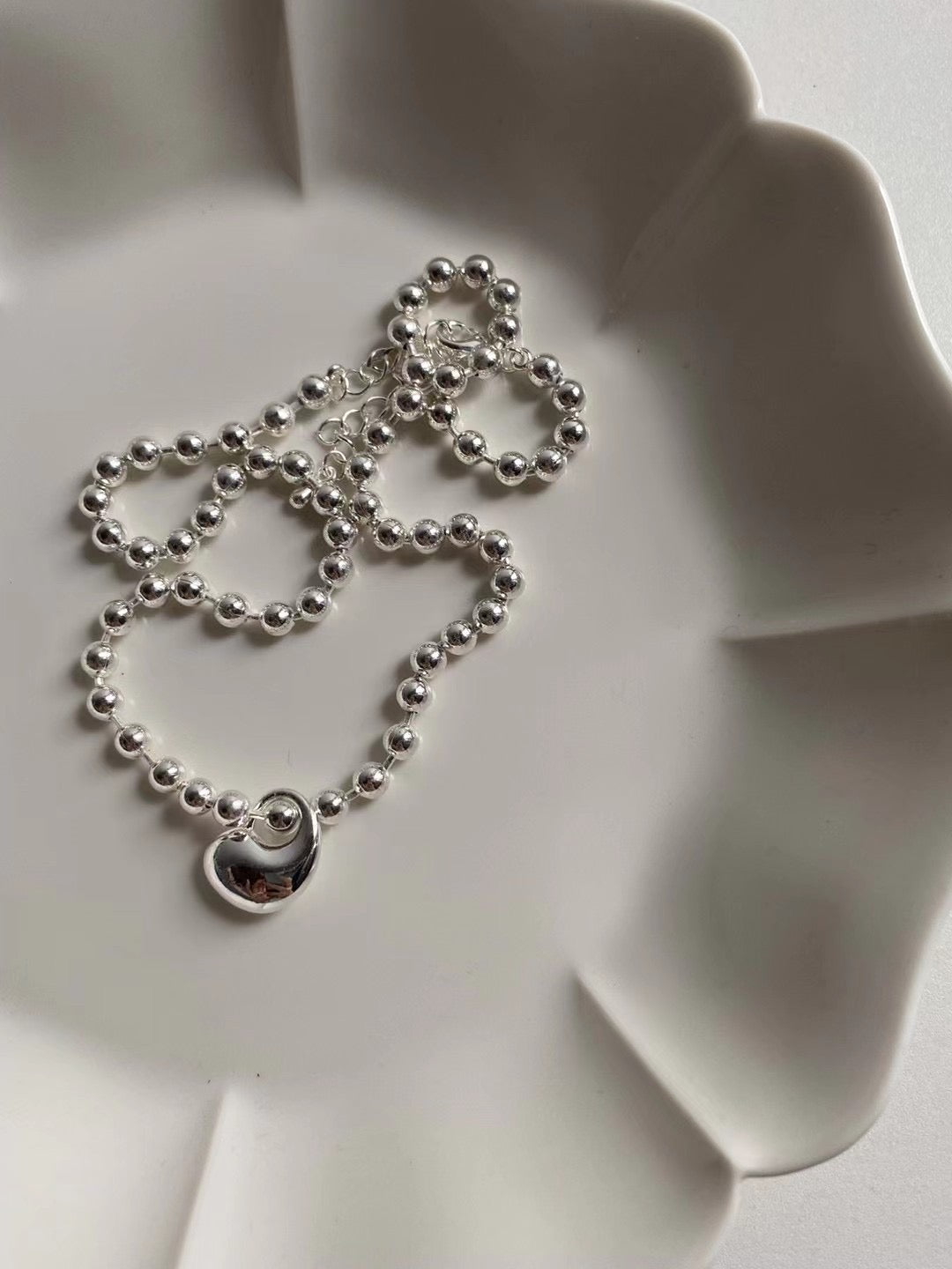 A37 - Puffy Heart Necklace
