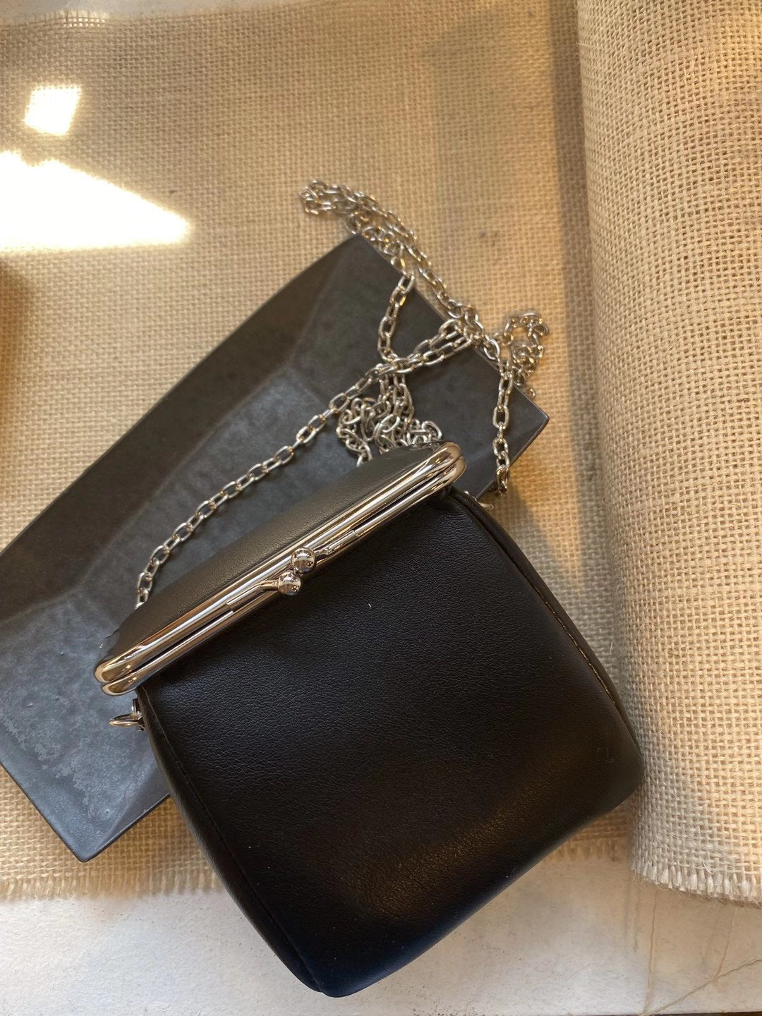 BG19 - Petit Evening Clutch Bag